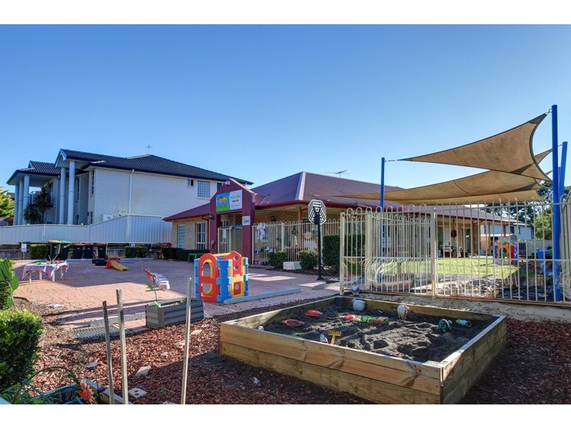 West Hoxton NSW 2171