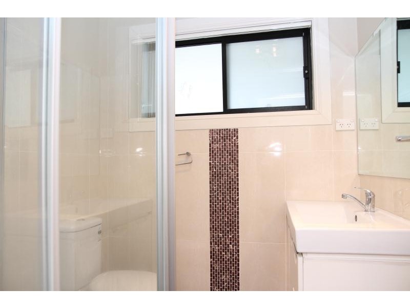 2A Canberra Avenue, Casula NSW 2170