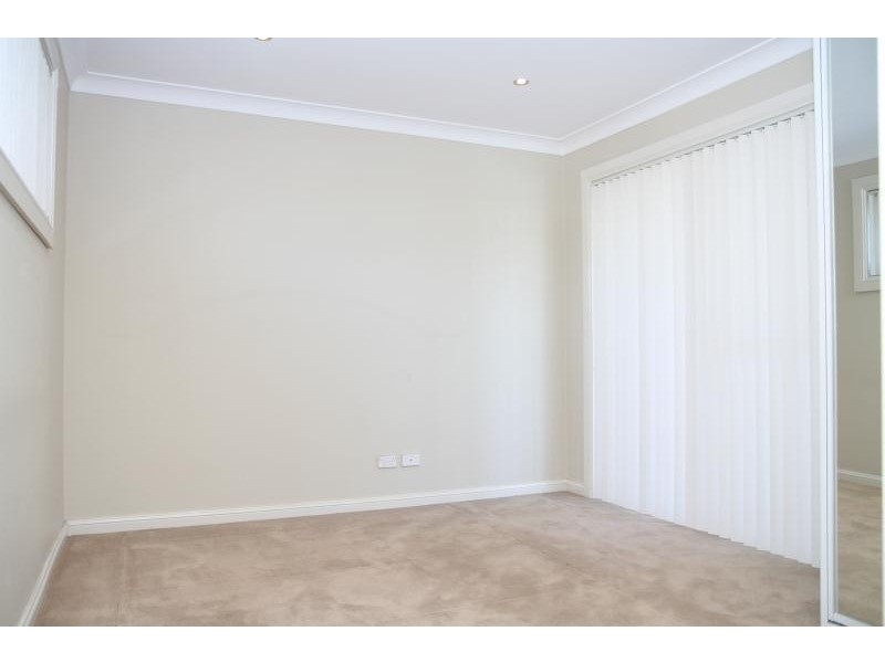 2A Canberra Avenue, Casula NSW 2170