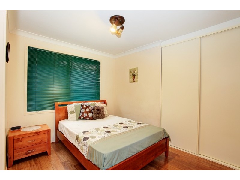 4 Gerroa Place, Prestons NSW 2170