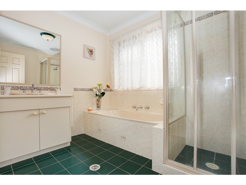 4 Gerroa Place, Prestons NSW 2170