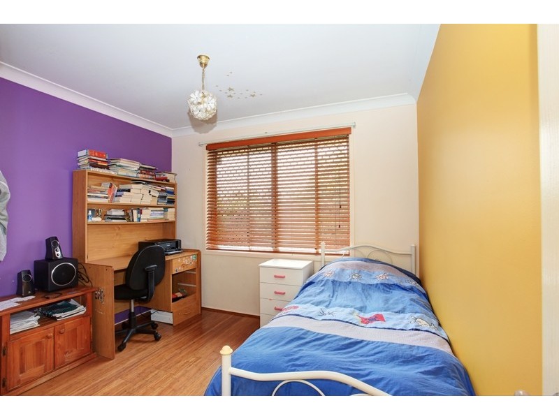 4 Gerroa Place, Prestons NSW 2170