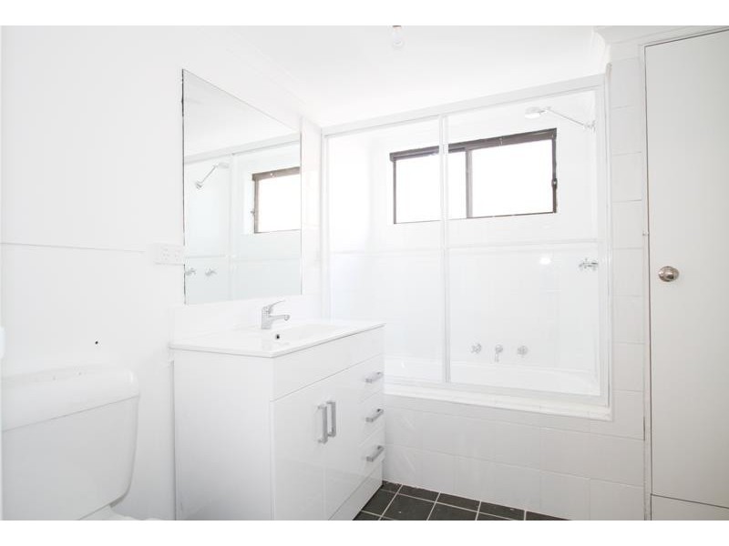 69/142 Moore Street, Liverpool NSW 2170