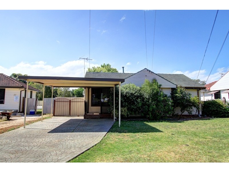 35 Guthega Crescent, Heckenberg NSW 2168