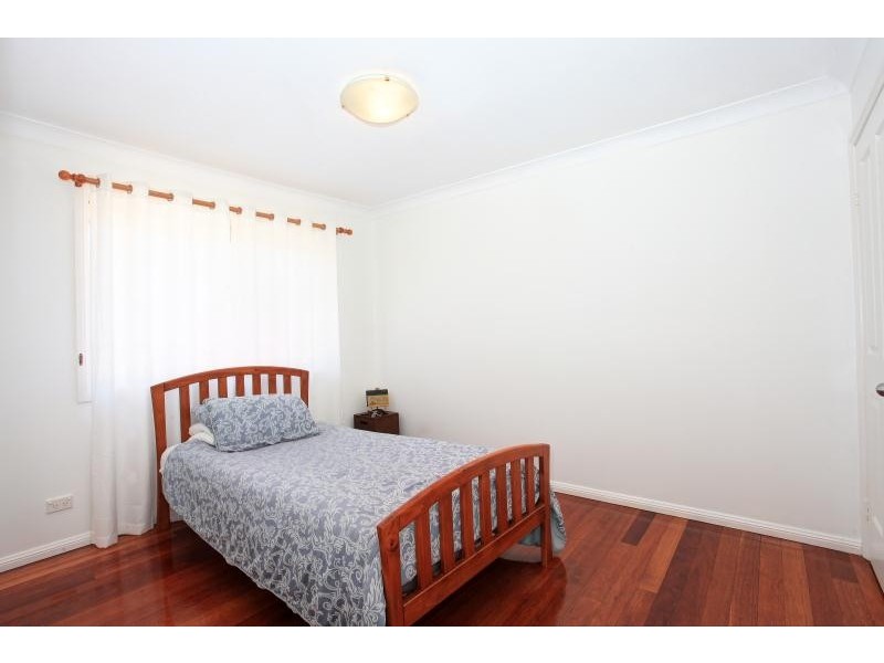 1/92 Kendall Drive, Casula NSW 2170