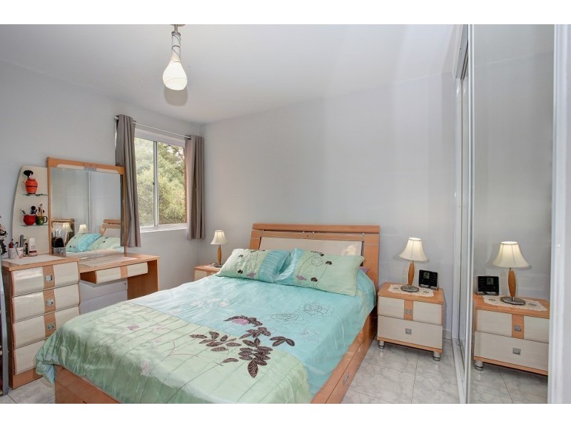 44/127 The Crescent, Fairfield NSW 2165