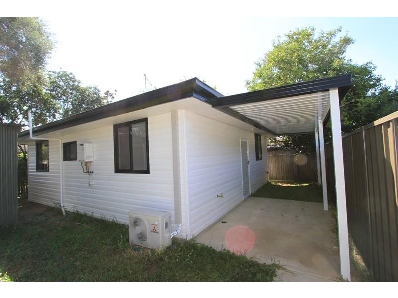 33a Nicholls Street, Warwick Farm NSW 2170