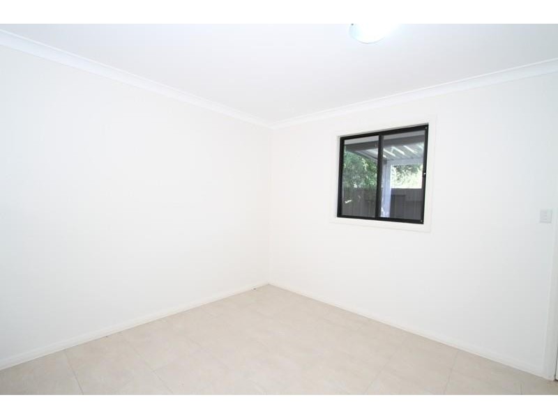 33a Nicholls Street, Warwick Farm NSW 2170