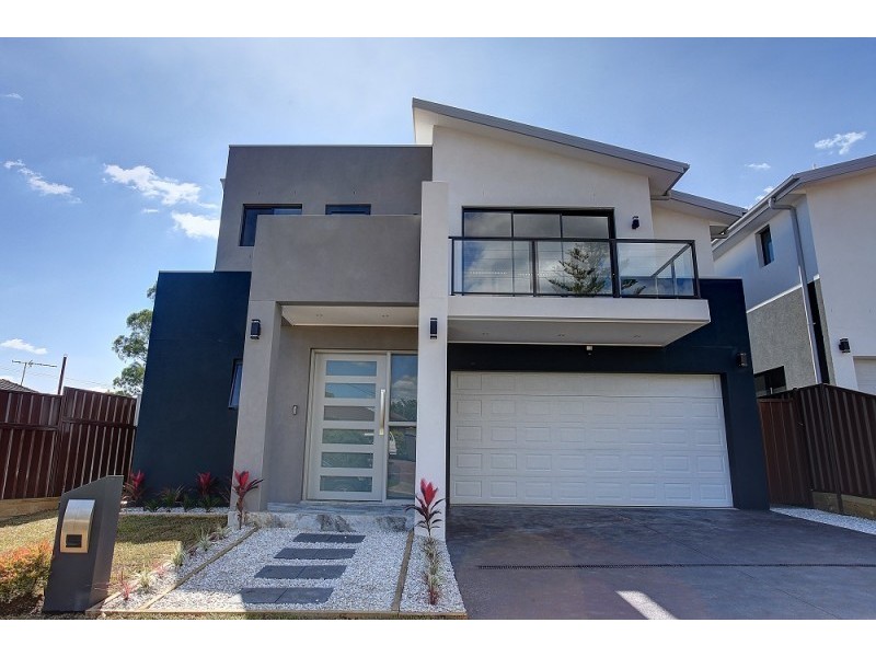 17 Bare Avenue, Lurnea NSW 2170