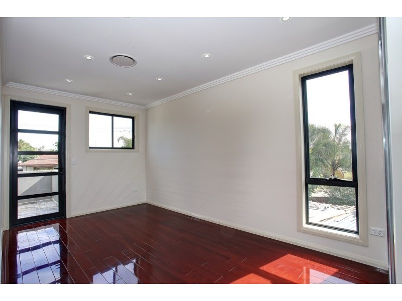 17 Bare Avenue, Lurnea NSW 2170