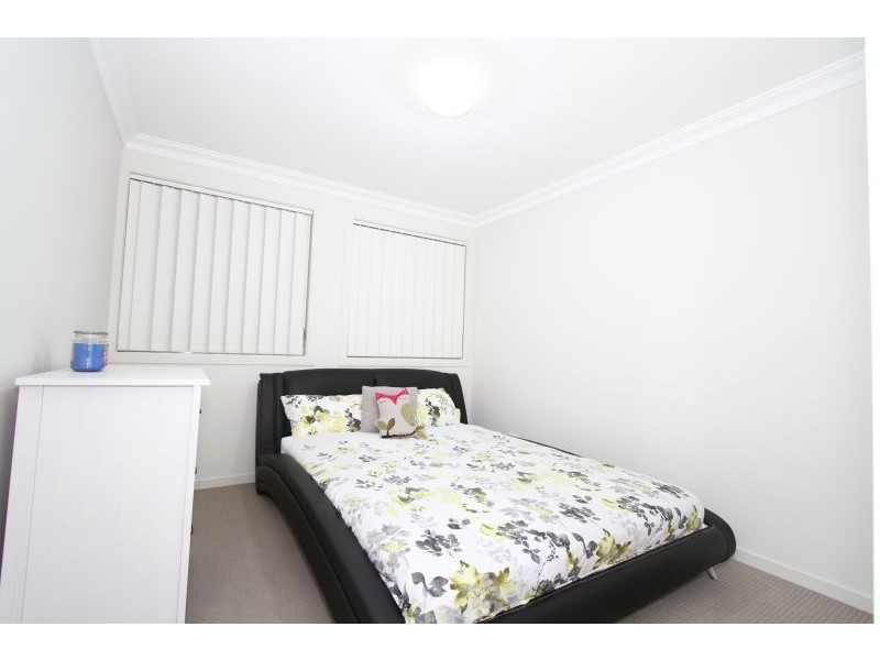 215 Ash Rd, Prestons NSW 2170