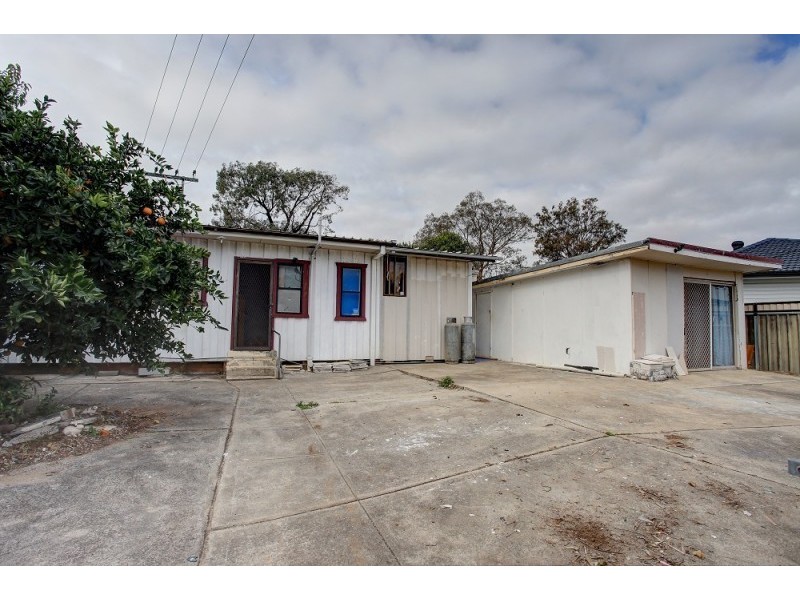 8 Isa Place, Cartwright NSW 2168