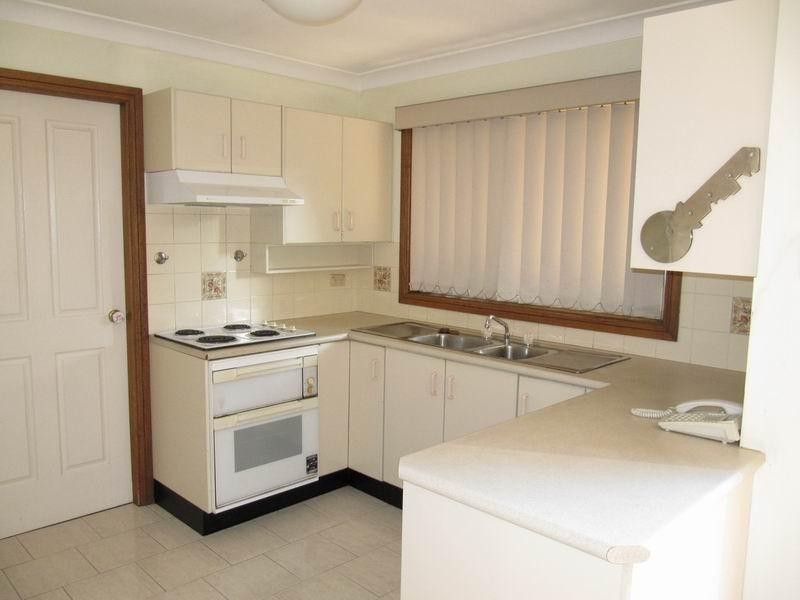 7/3 Carinya Place, Moorebank NSW 2170