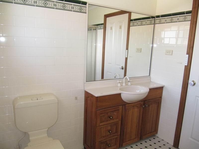 7/3 Carinya Place, Moorebank NSW 2170