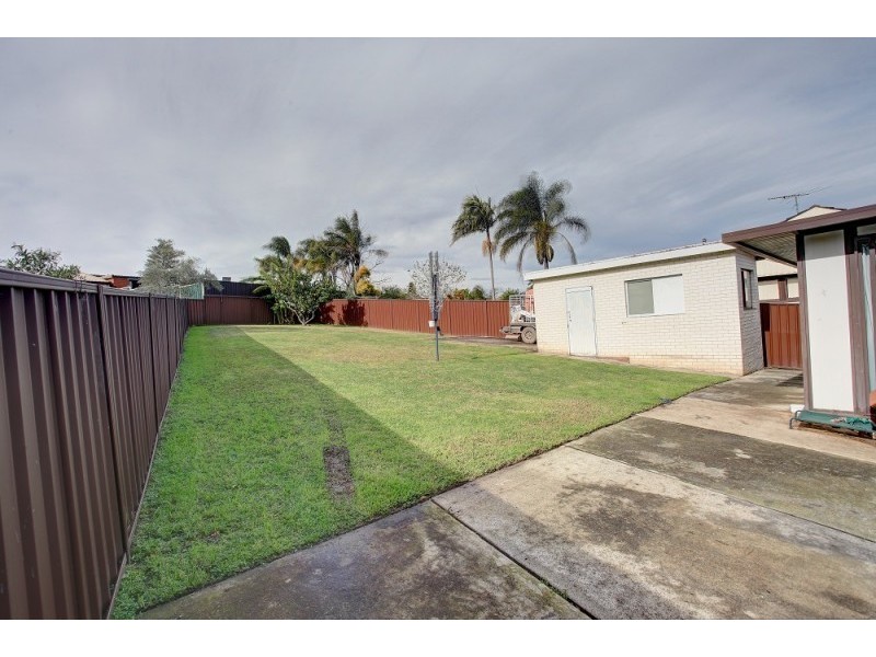 12 Parsons Street, Ashcroft NSW 2168