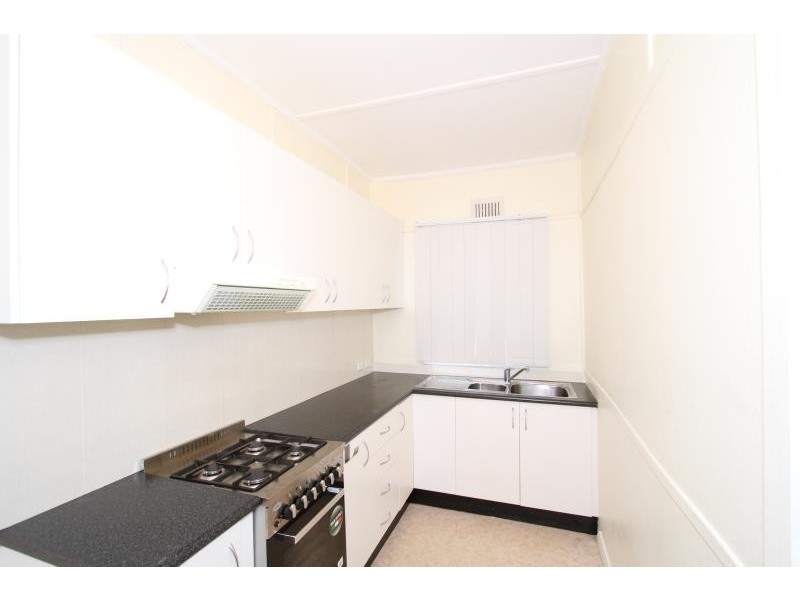 127 Atkinson Street, Liverpool NSW 2170