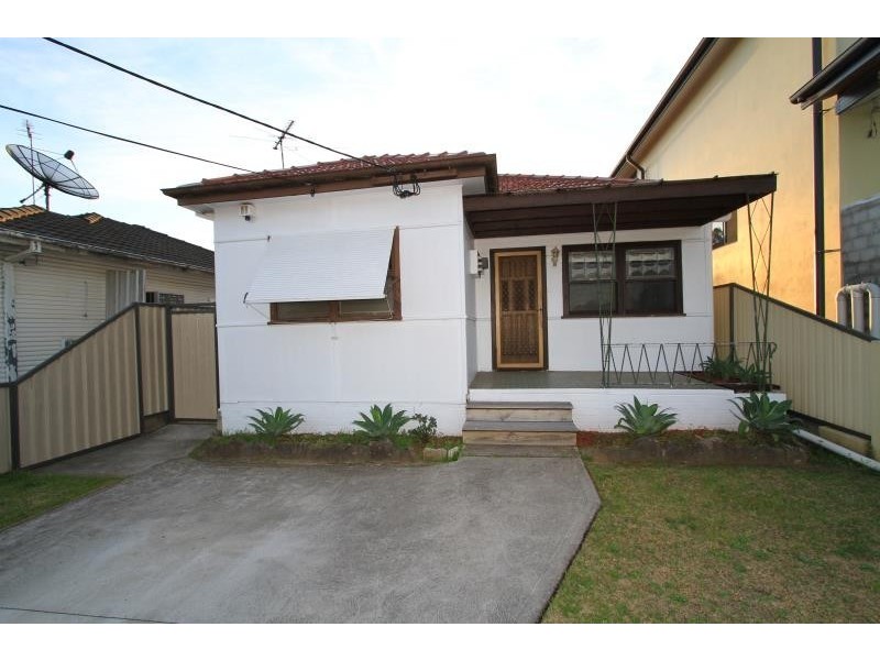 Moorebank NSW 2170