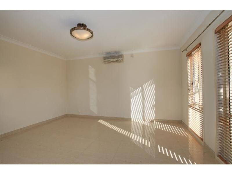 68 Latina Circuit, Prestons NSW 2170