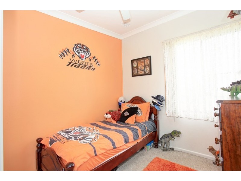 73 Willan Drive, Cartwright NSW 2168