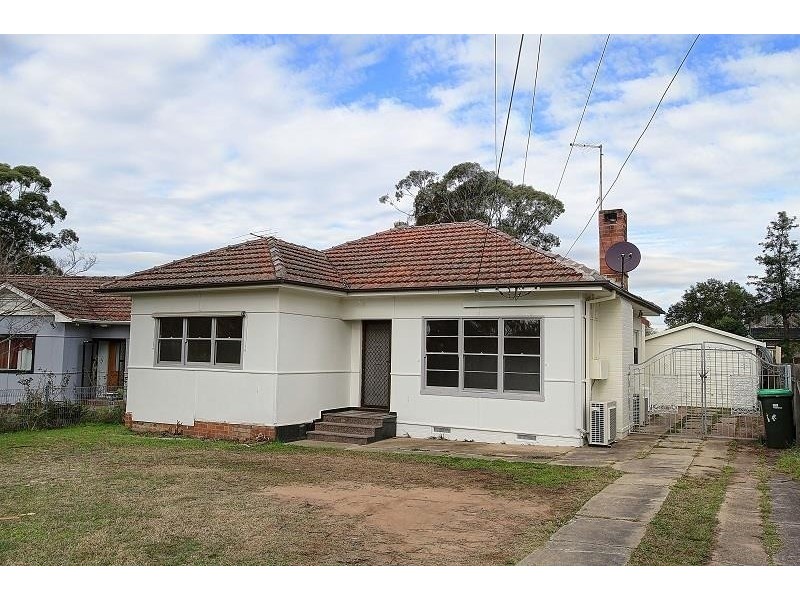 16 Tobruk Avenue, Liverpool NSW 2170