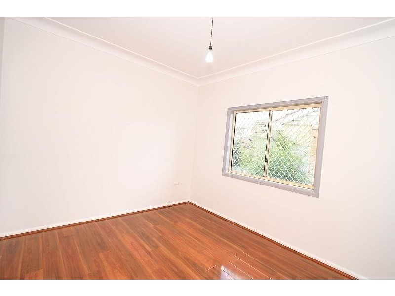 16 Tobruk Avenue, Liverpool NSW 2170