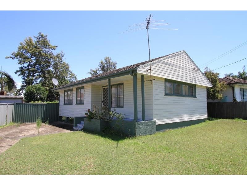 4 Devlin Street, Ashcroft NSW 2168