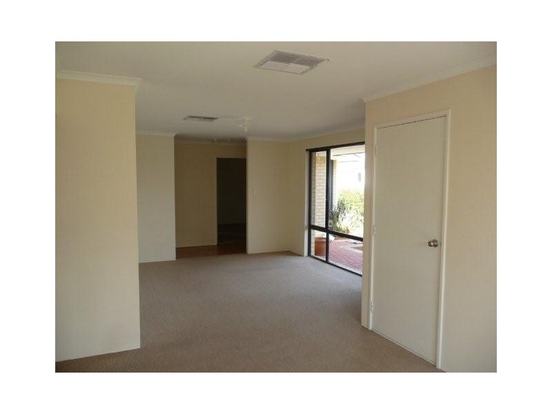 204 North Liverpool Road, Green Valley NSW 2168