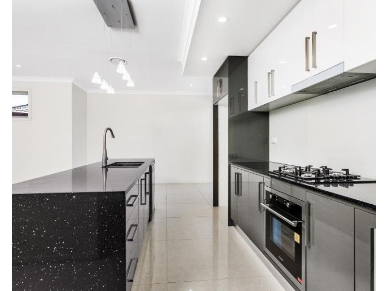 26 Wianamatta Drive, Cartwright NSW 2168