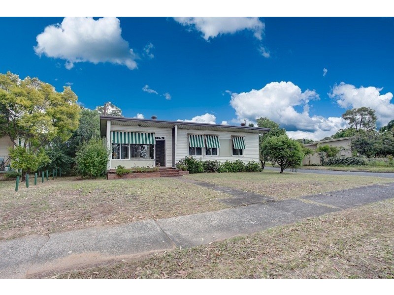 111 Willan Drive, Cartwright NSW 2168