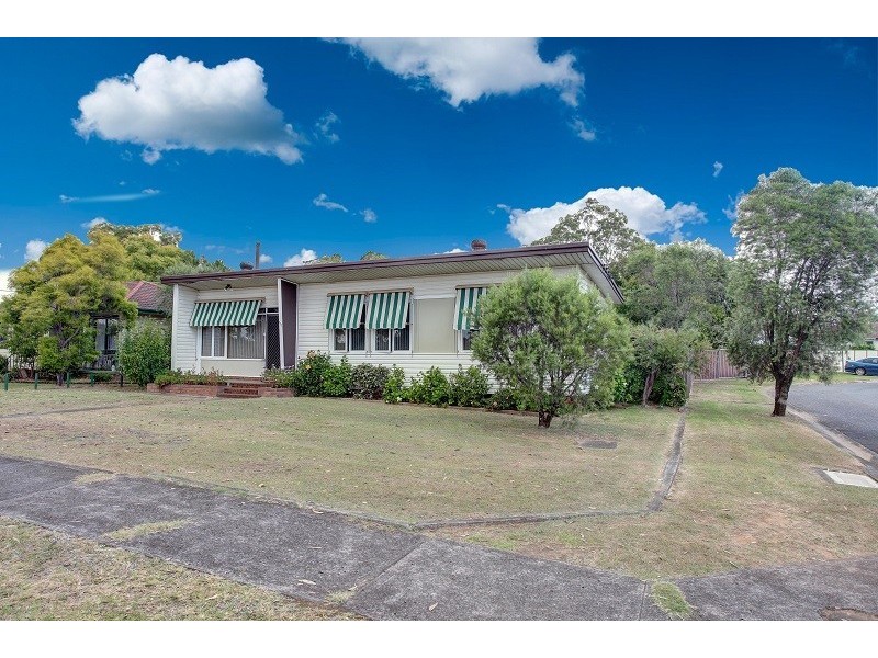 111 Willan Drive, Cartwright NSW 2168