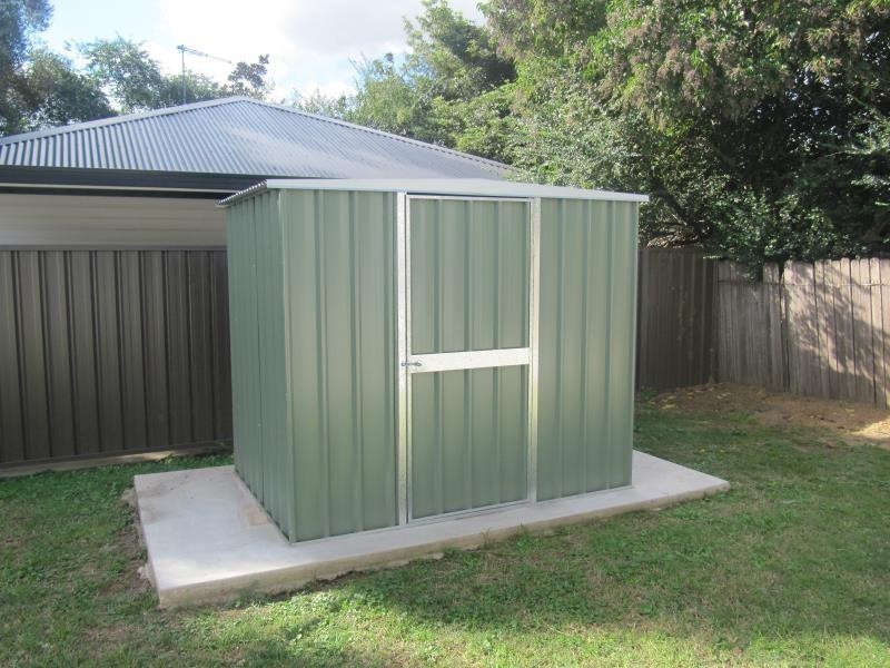 33 Nicholls Street, Warwick Farm NSW 2170