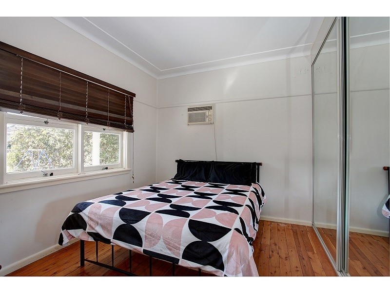 11 Twentieth Avenue, Hoxton Park NSW 2171