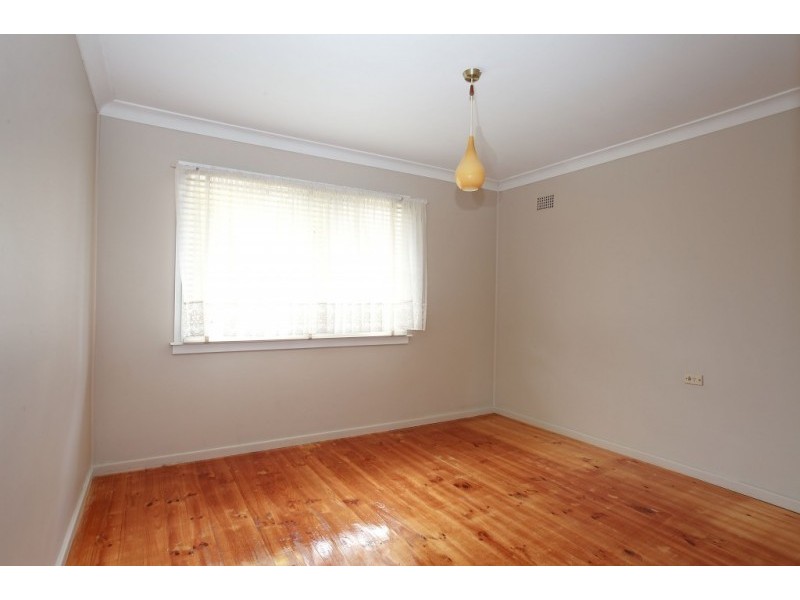 18 Tunbridge Street, Busby NSW 2168