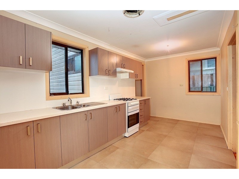 44 Heckenberg Avenue, Busby NSW 2168