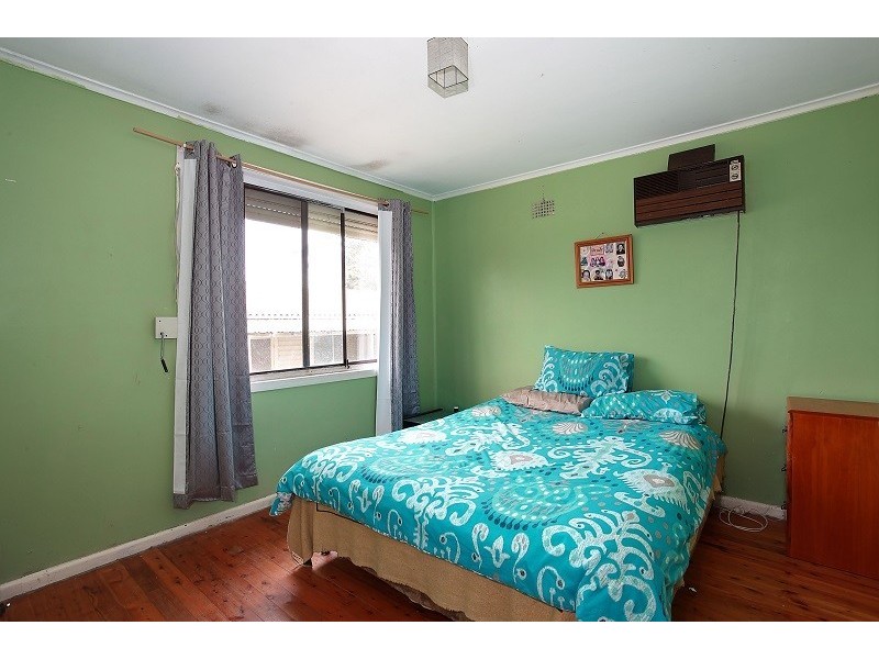 15 Aberdeen Road, Busby NSW 2168