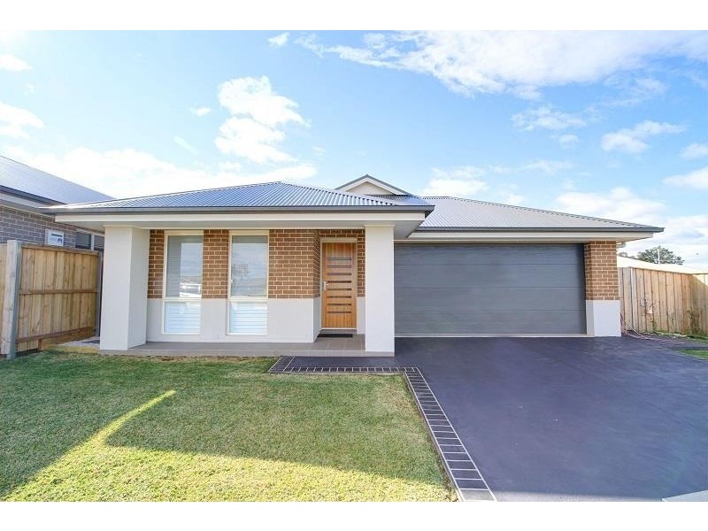 18 Redgate Terrace, Cobbitty NSW 2570