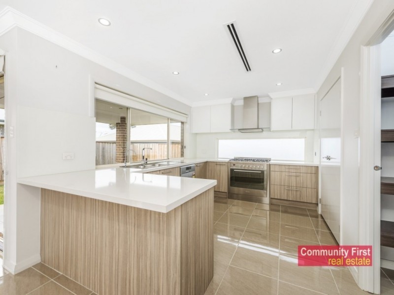 18 Redgate Terrace, Cobbitty NSW 2570