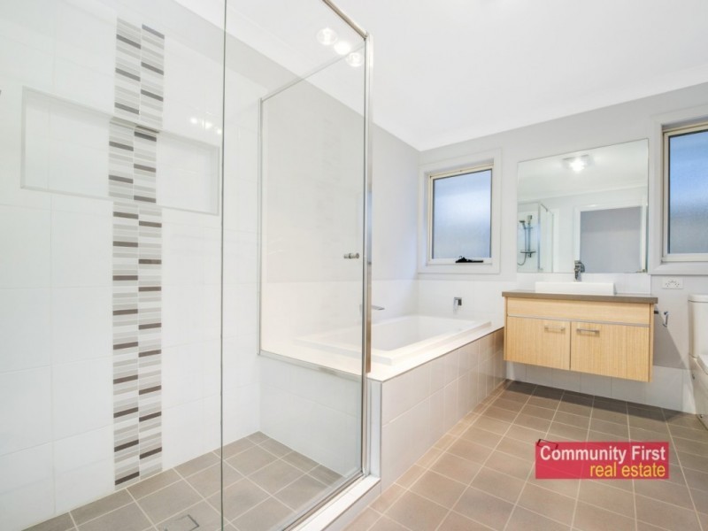 18 Redgate Terrace, Cobbitty NSW 2570