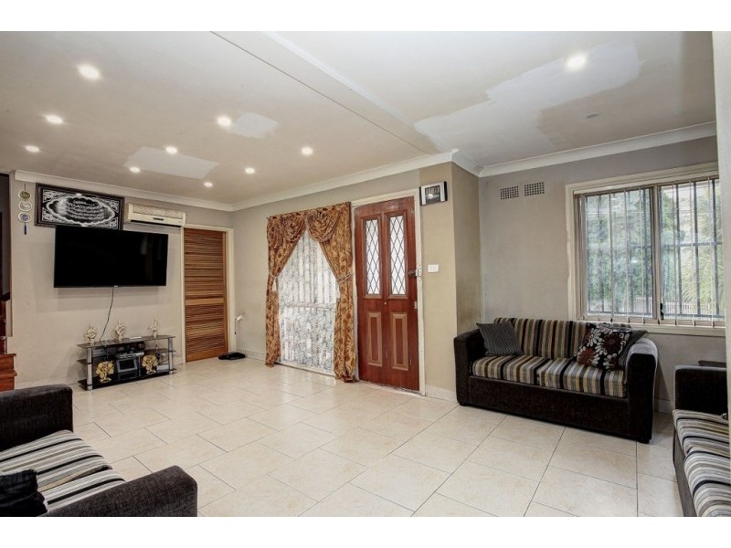 16 Friesian Street, Busby NSW 2168