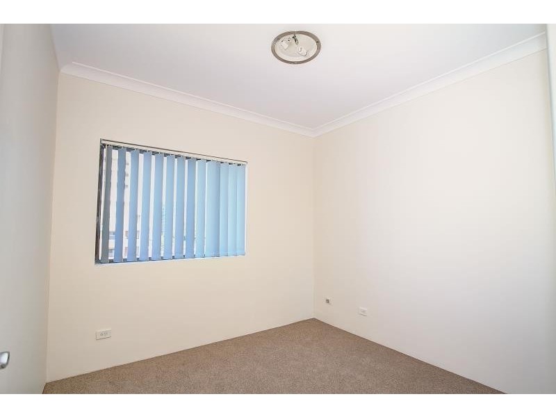 6/2 Castlereagh Street, Liverpool NSW 2170