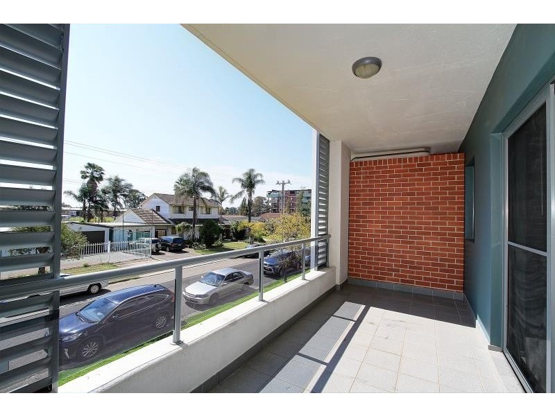6/2 Castlereagh Street, Liverpool NSW 2170