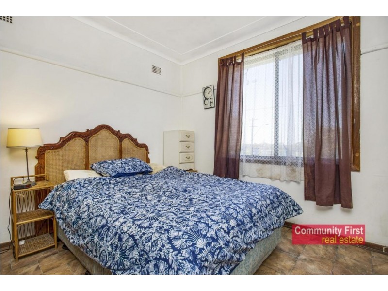 1 Oliphant Street, Mount Pritchard NSW 2170