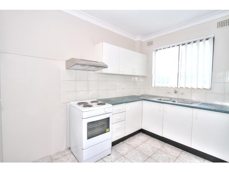 6/117-119 Castlereagh Street, Liverpool NSW 2170