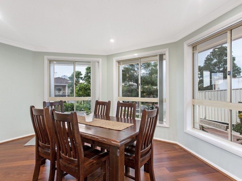 1/92 Kendall Drive, Casula NSW 2170