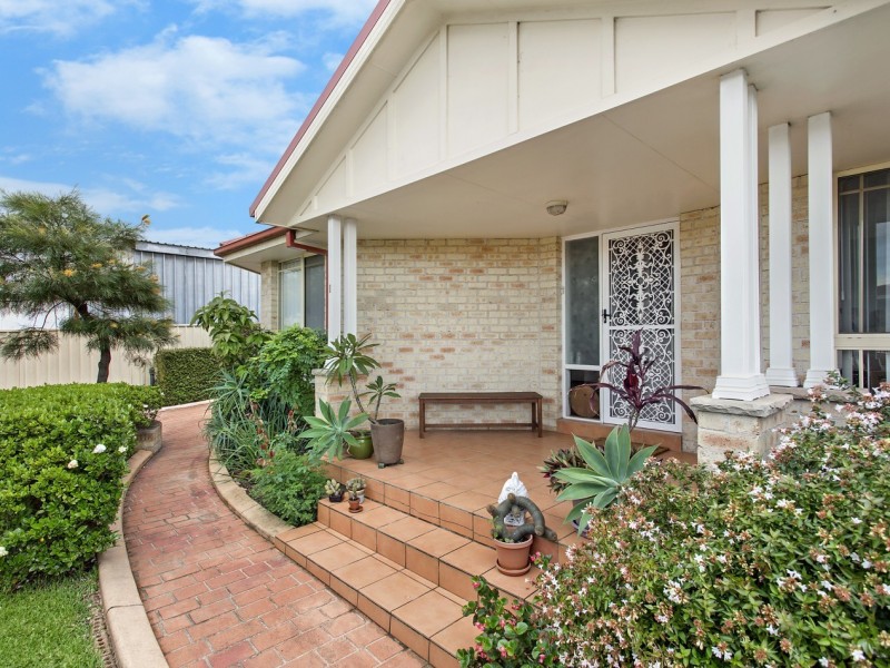 1/92 Kendall Drive, Casula NSW 2170