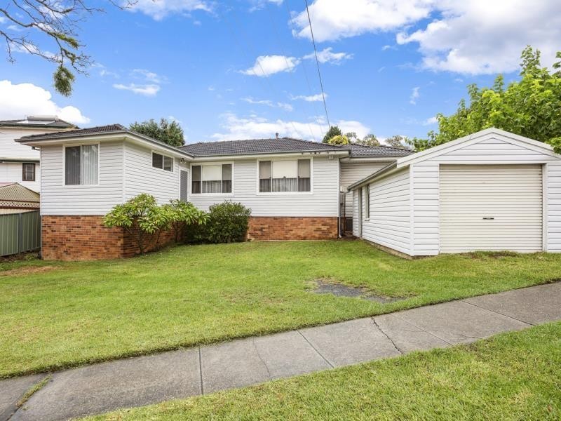 16 Dargie Street, Mount Pritchard NSW 2170