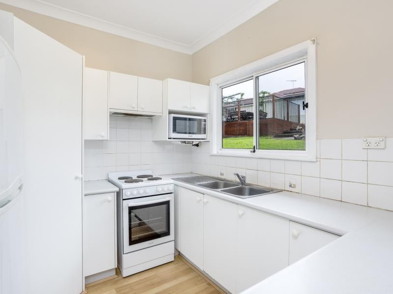 16 Dargie Street, Mount Pritchard NSW 2170
