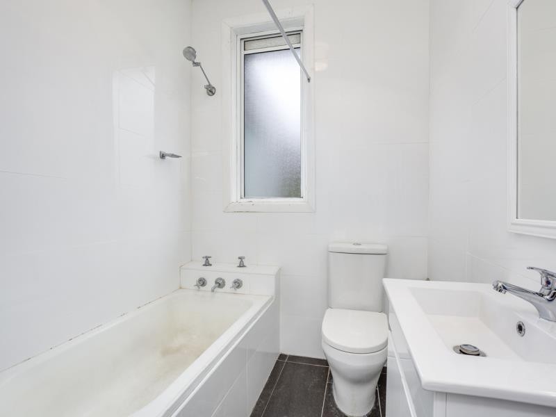 16 Dargie Street, Mount Pritchard NSW 2170