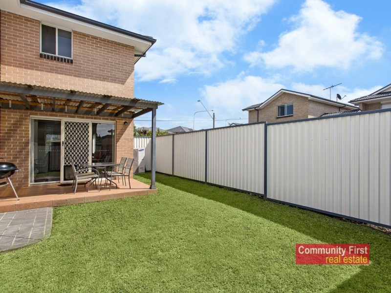 1/170 Glenfield Road, Casula NSW 2170