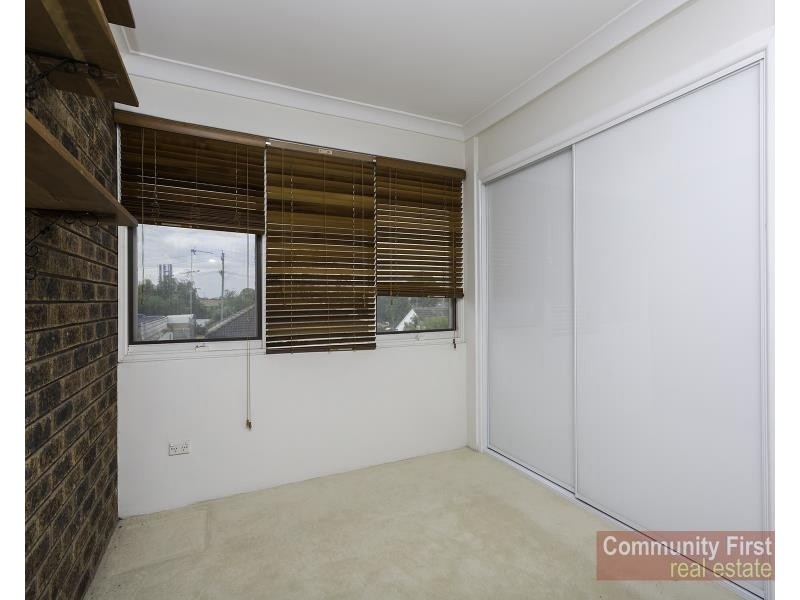 5/100 Hoxton Park Road, Lurnea NSW 2170